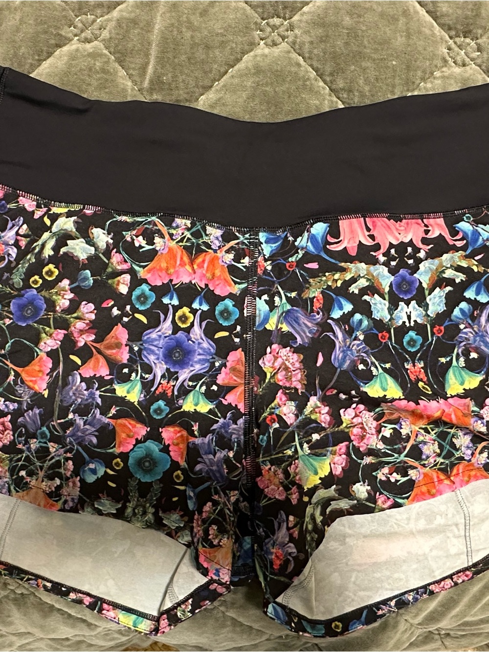 Lululemon speed up short
